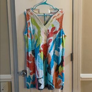 Crown and Ivy sleeveless shift dress